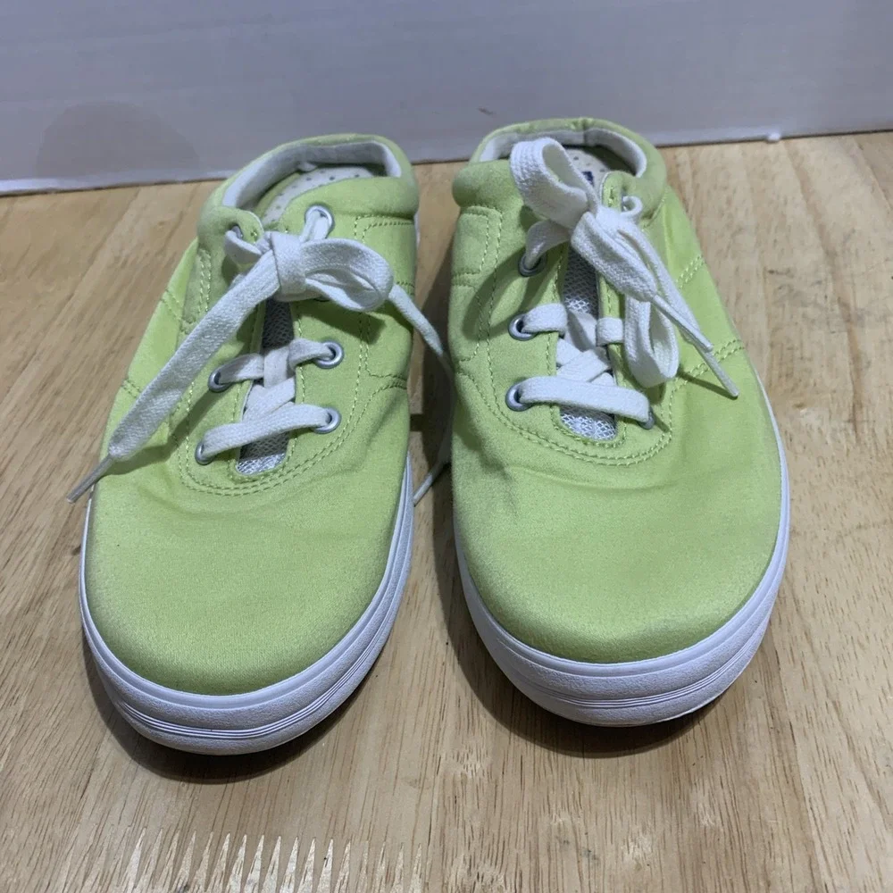 Keds Women Size 8.5 M Green Fashion‎ Sneakers Fabric